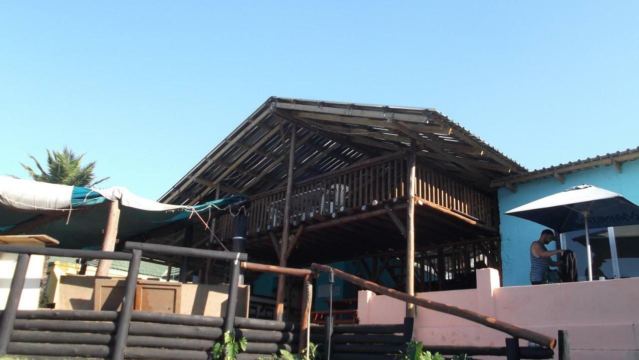 Jungle Monkey Backpackers Port Saint Johnʼs Exterior foto